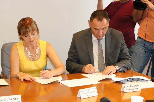 Podpis spoločenskej zmluvy medzi mestom Prešov a PSK Podpis spoločenskej zmluvy medzi mestom Prešov a PSK