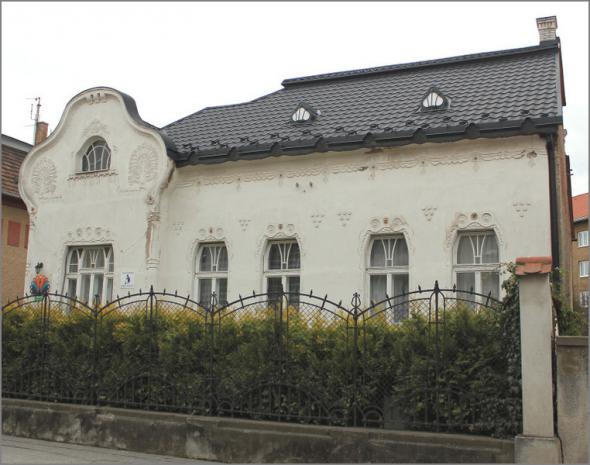 Secesný objekt na Štefánikovej ulici 20 v Prešove Secesný objekt na Štefánikovej ulici 20 v Prešove