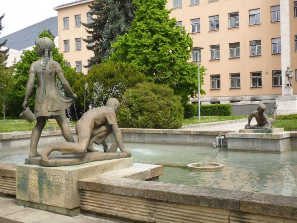 Pionierska fontána, Námestie Legionárov Pionierska fontána, Námestie Legionárov