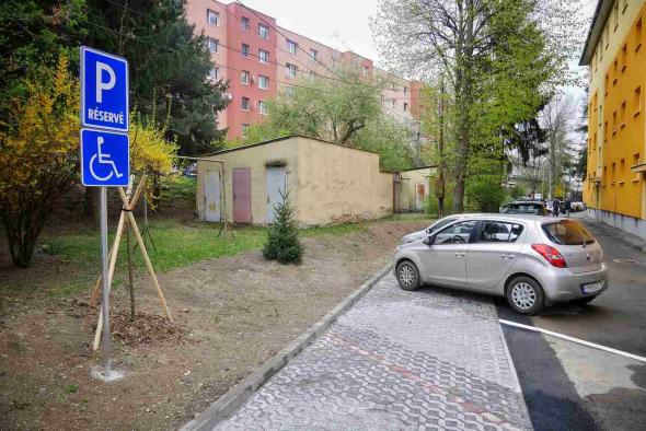 Na Wolkerovej ulici už zaparkujete pohodlnejšie Na Wolkerovej ulici už zaparkujete pohodlnejšie