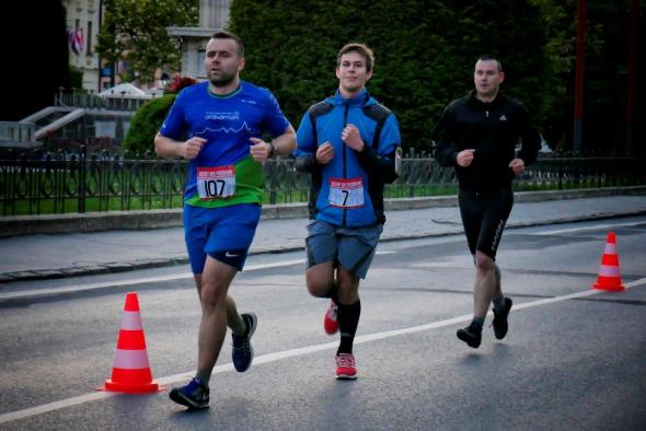 Na Večernom behu Prešovom triumfy Patrika Vyšňovského a Karoliny Fraczekovej Na Večernom behu Prešovom triumfy Patrika Vyšňovského a Karoliny Fraczekovej