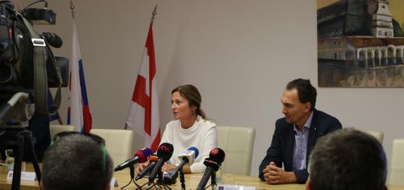 SZĽH prisľúbil podporu pre mládežnícky hokej v Prešove SZĽH prisľúbil podporu pre mládežnícky hokej v Prešove